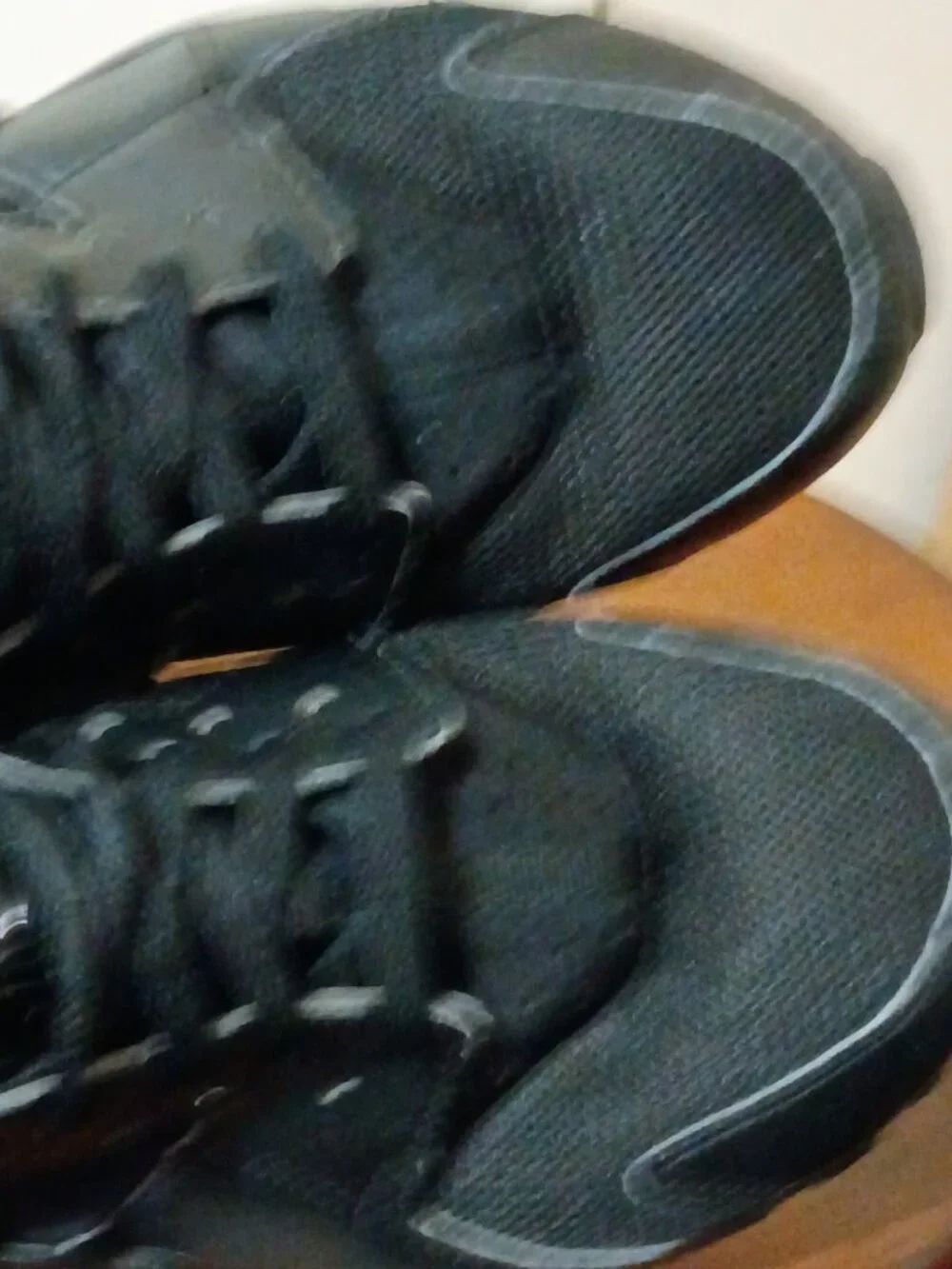 Nike Huarache Run Shoes Youth Size 7Y Kids Black Athletic Sneakers 654275-016